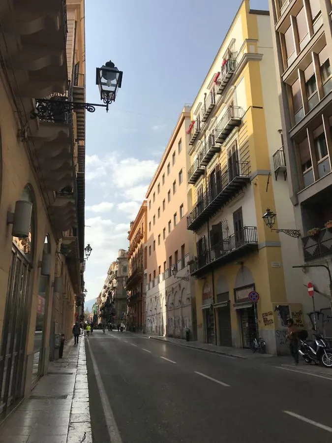 Corso Vittorio Giuliano Family Apartment Palermo Italy